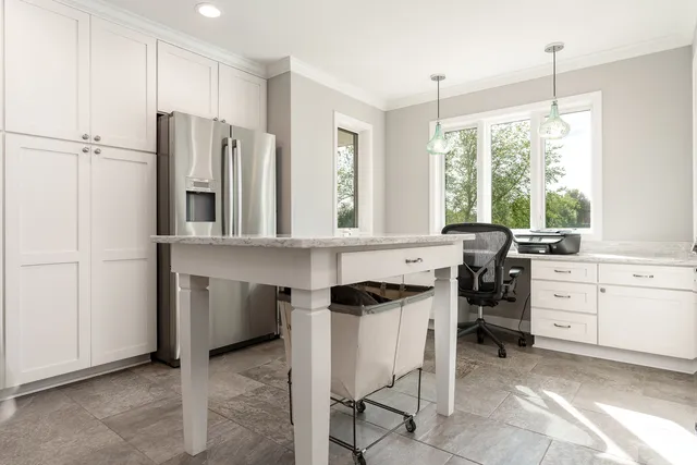 $945,000 | 8551-8589 Rote Road, Rockford, IL 61107