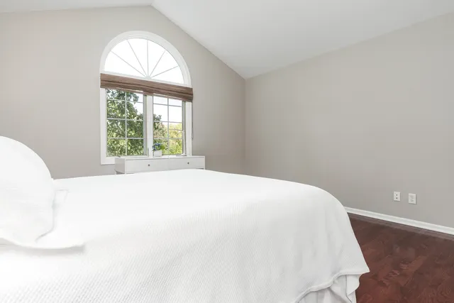 $945,000 | 8551-8589 Rote Road, Rockford, IL 61107