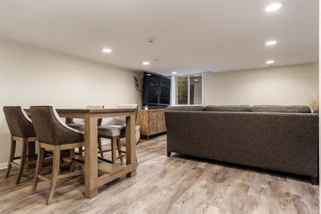 $945,000 | 8551-8589 Rote Road, Rockford, IL 61107