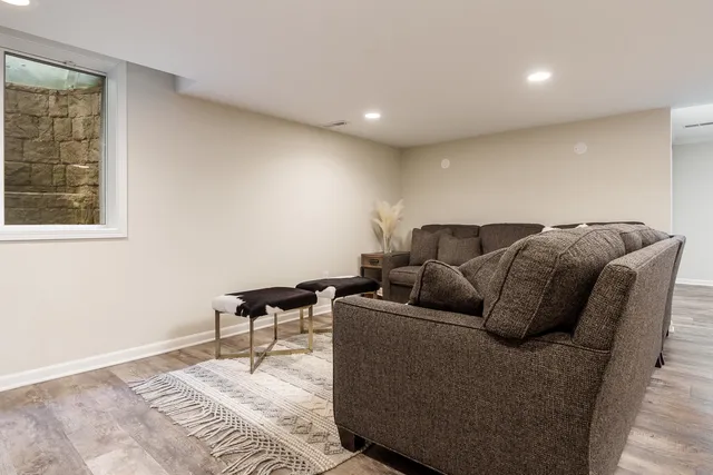 $945,000 | 8551-8589 Rote Road, Rockford, IL 61107