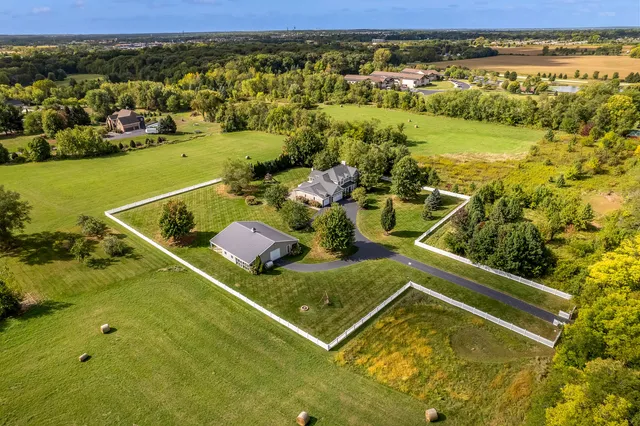 $945,000 | 8551-8589 Rote Road, Rockford, IL 61107