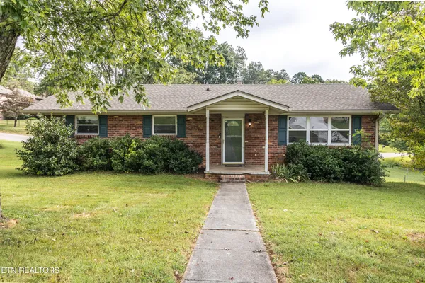 $2,195 | 2344 Alice Bell Road, Knoxville, TN 37914