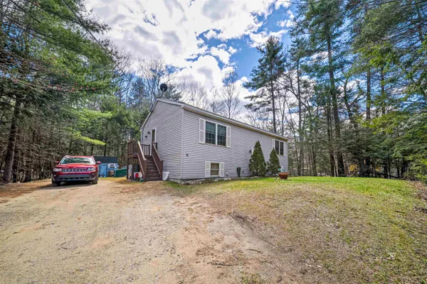 $395,000 | 1223 Suncook Valley Road, Barnstead, NH 03225