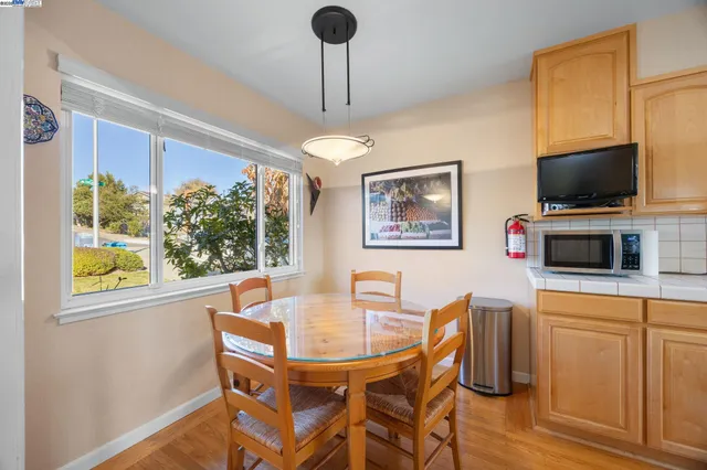 $1,700,000 | 2461 Trenton Drive, San Bruno, CA 94066