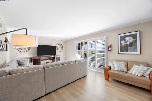 $1,700,000 | 2461 Trenton Drive, San Bruno, CA 94066