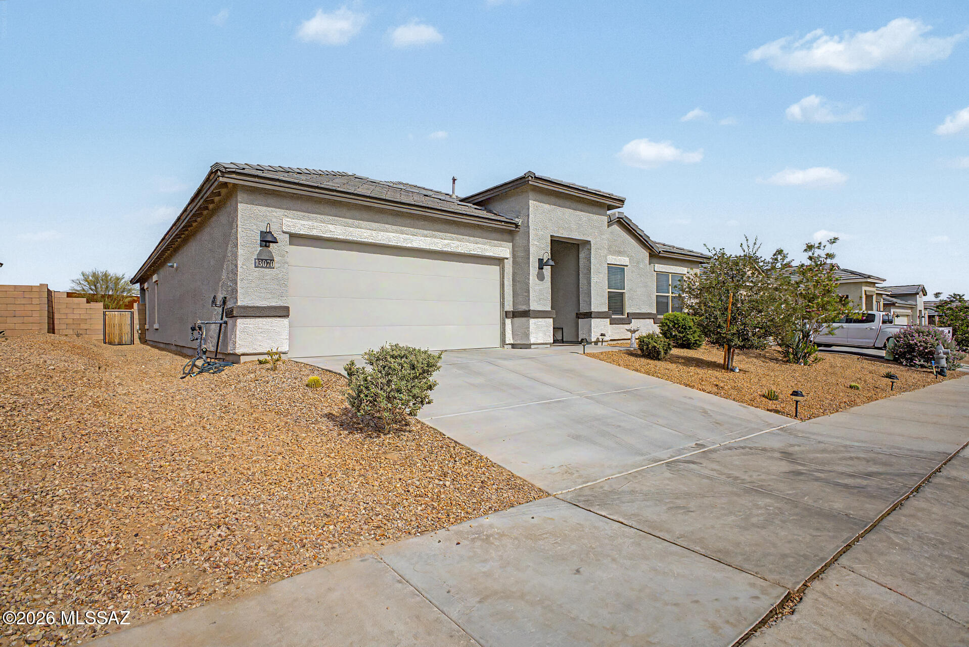 13070 North Malia Moon Road Marana, AZ 85658 - Photo 2 of 36