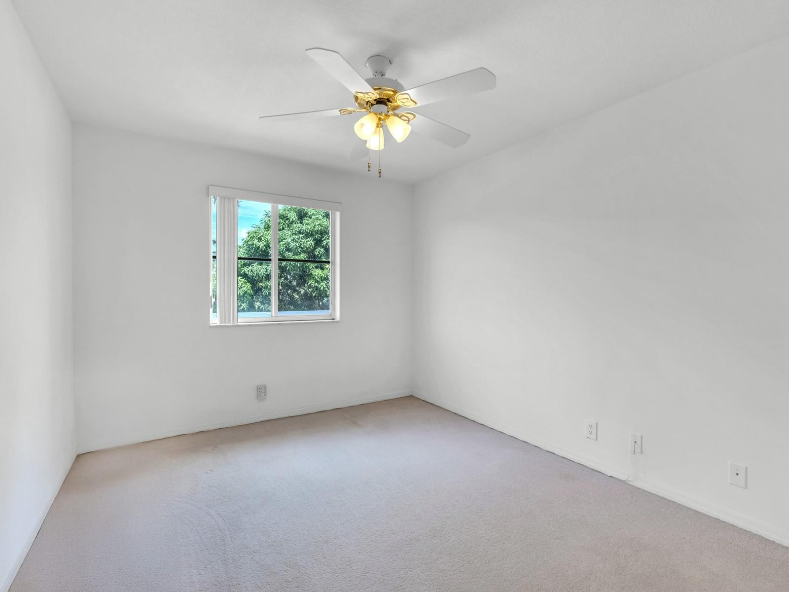 4032 Pinewood Lane Weston, FL 33331 - Photo 36 of 63 Photo 36