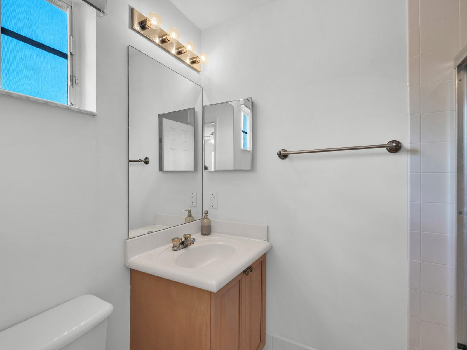 4032 Pinewood Lane Weston, FL 33331 - Photo 42 of 63 Photo 42