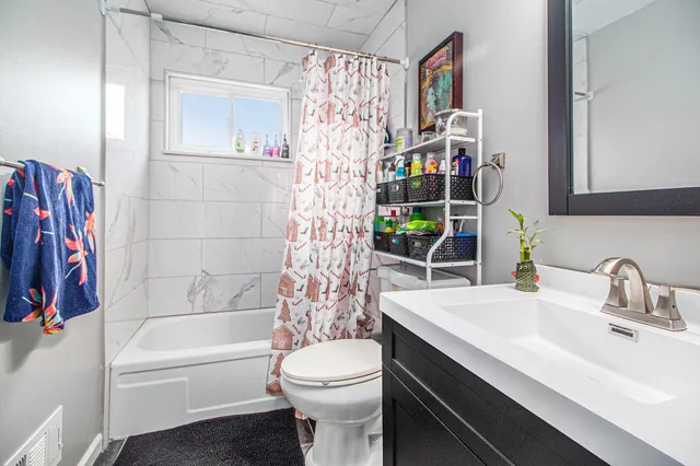 $220,000 | 27042 Brettonwoods Street, Madison Heights, MI 48071