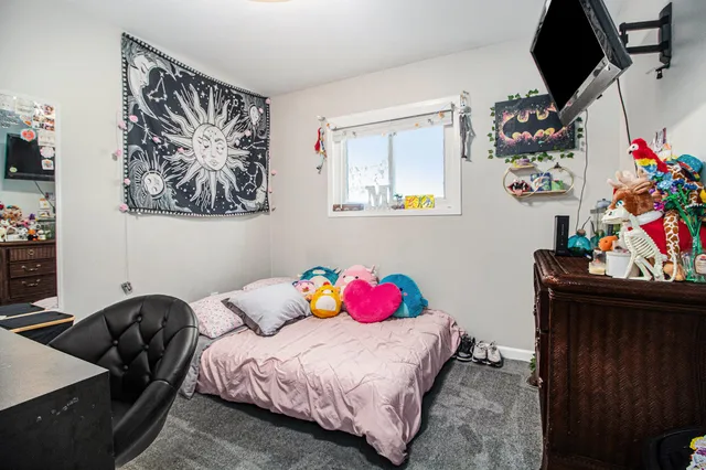 $220,000 | 27042 Brettonwoods Street, Madison Heights, MI 48071