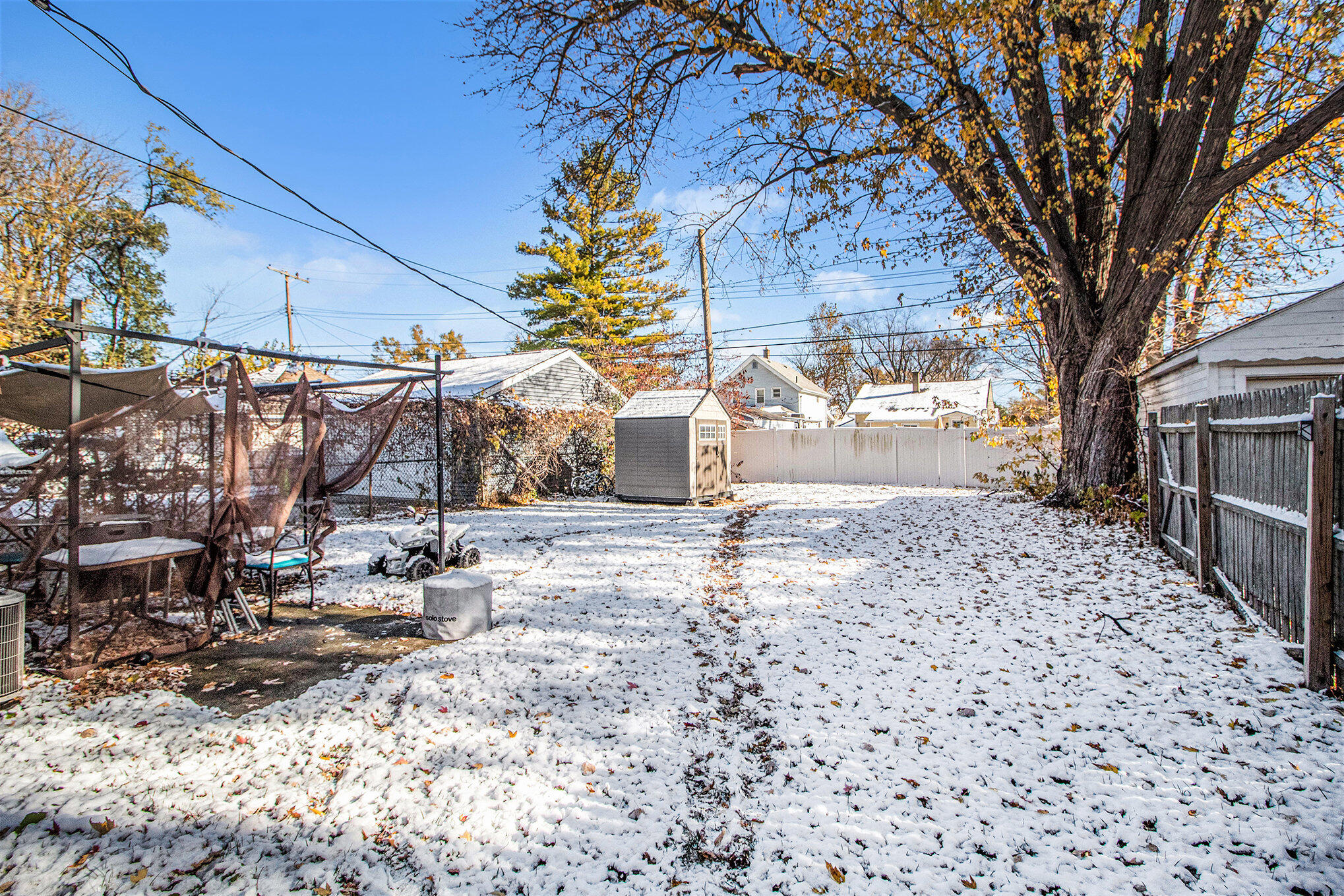 27042 Brettonwoods Street Madison Heights, MI 48071 - Photo 14 of 16 014_img_0982-3_344