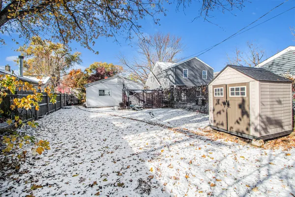 $210,000 | 27042 Brettonwoods Street, Madison Heights, MI 48071