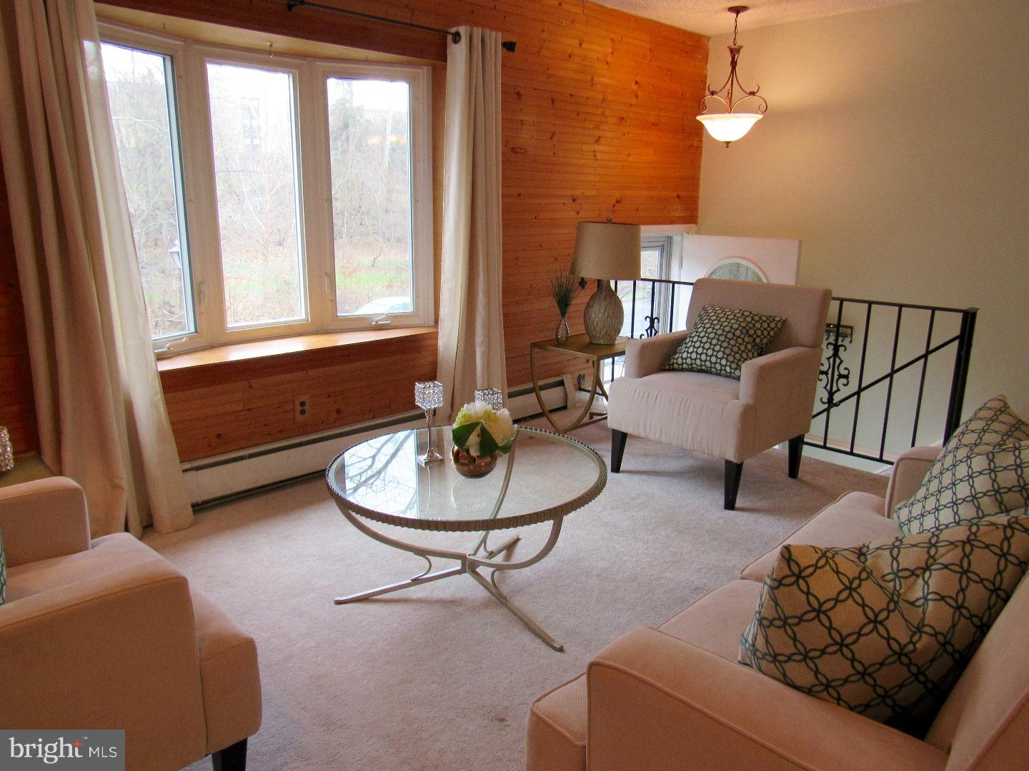 357 Hillside Road Ridley Park, PA 19078 - Photo 3 of 24 Living Room