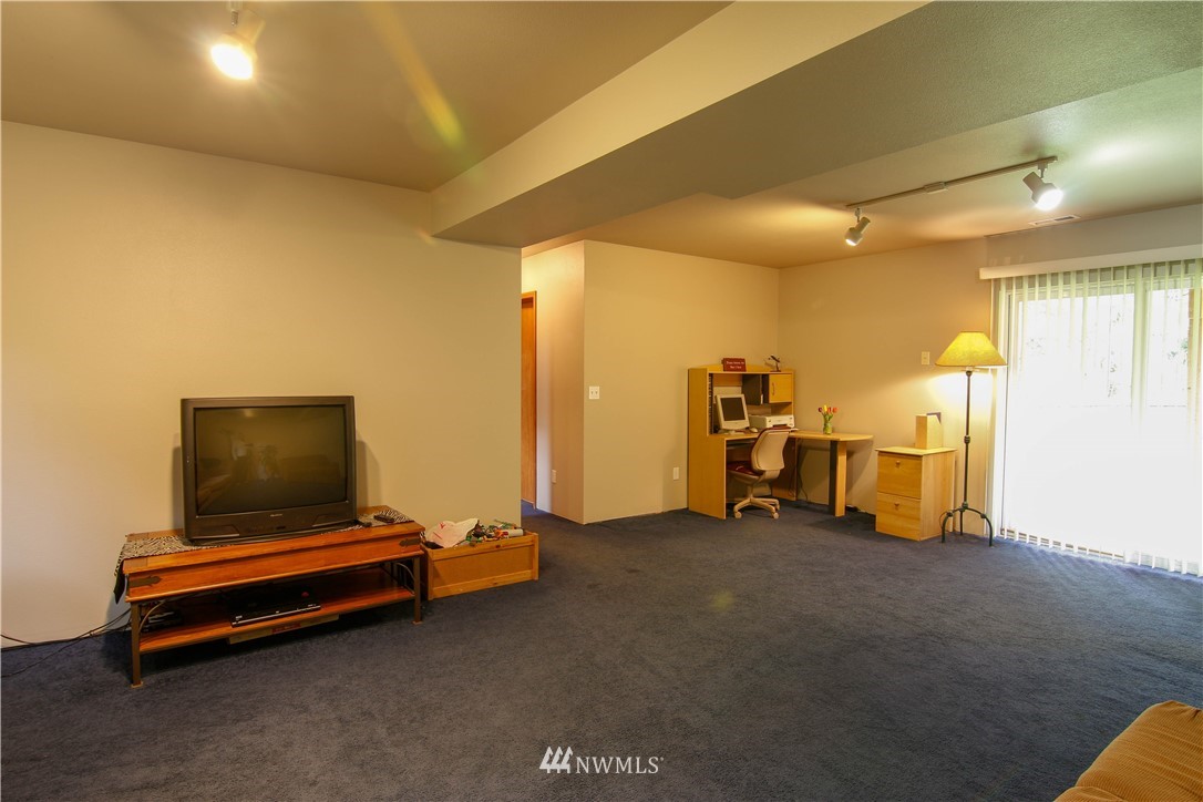 17728 Trombley Road Snohomish, WA 98290 - Photo 14 of 23