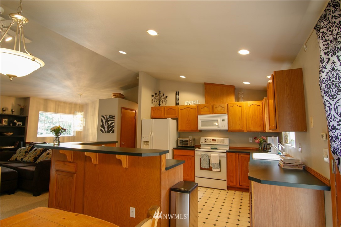 17728 Trombley Road Snohomish, WA 98290 - Photo 4 of 23
