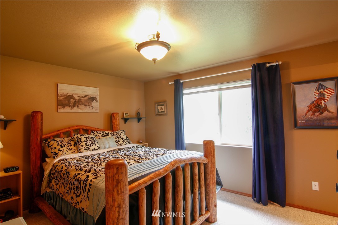 17728 Trombley Road Snohomish, WA 98290 - Photo 8 of 23