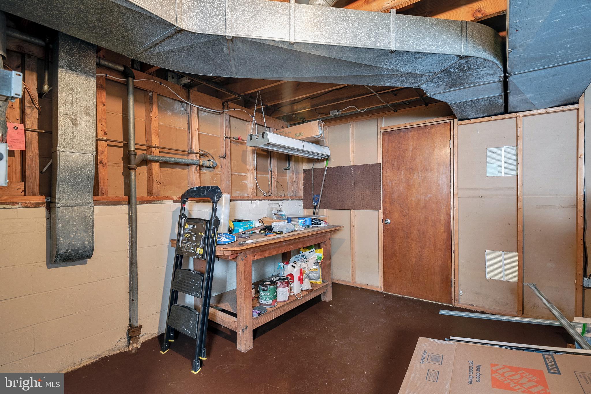 204 Thistle Drive Silver Spring, MD 20901 - Photo 33 of 37