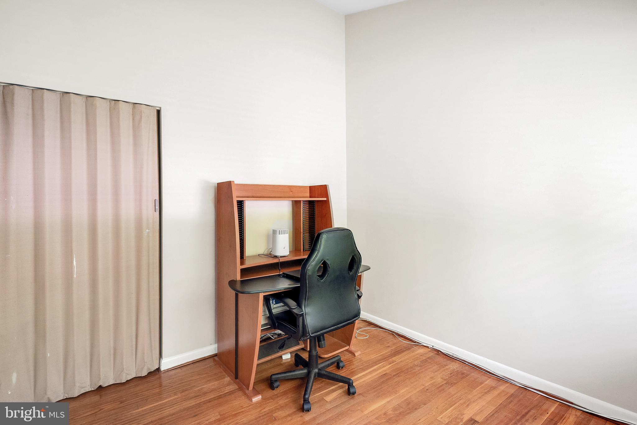 204 Thistle Drive Silver Spring, MD 20901 - Photo 9 of 37