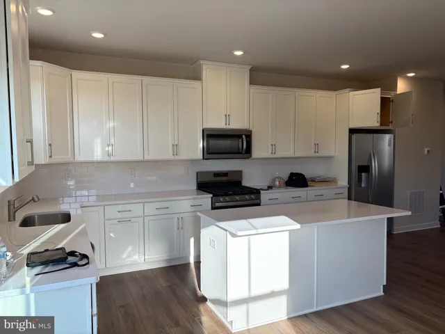 $3,150 | 25 Atkins Drive, Bridgeport, PA 19405