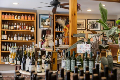 $700,000 | 5059 Highway 209, Accord, NY 12404