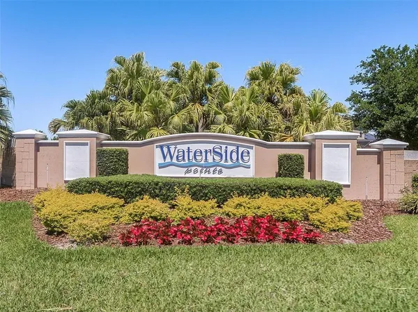$399,000 | 706 Barefoot Bay Loop, Groveland, FL 34736