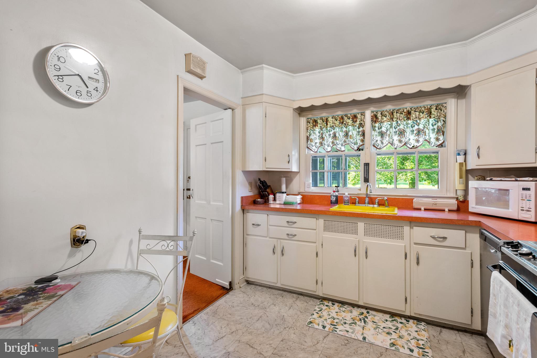 185 Upper Gulph Road Devon, PA 19333 - Photo 6 of 23