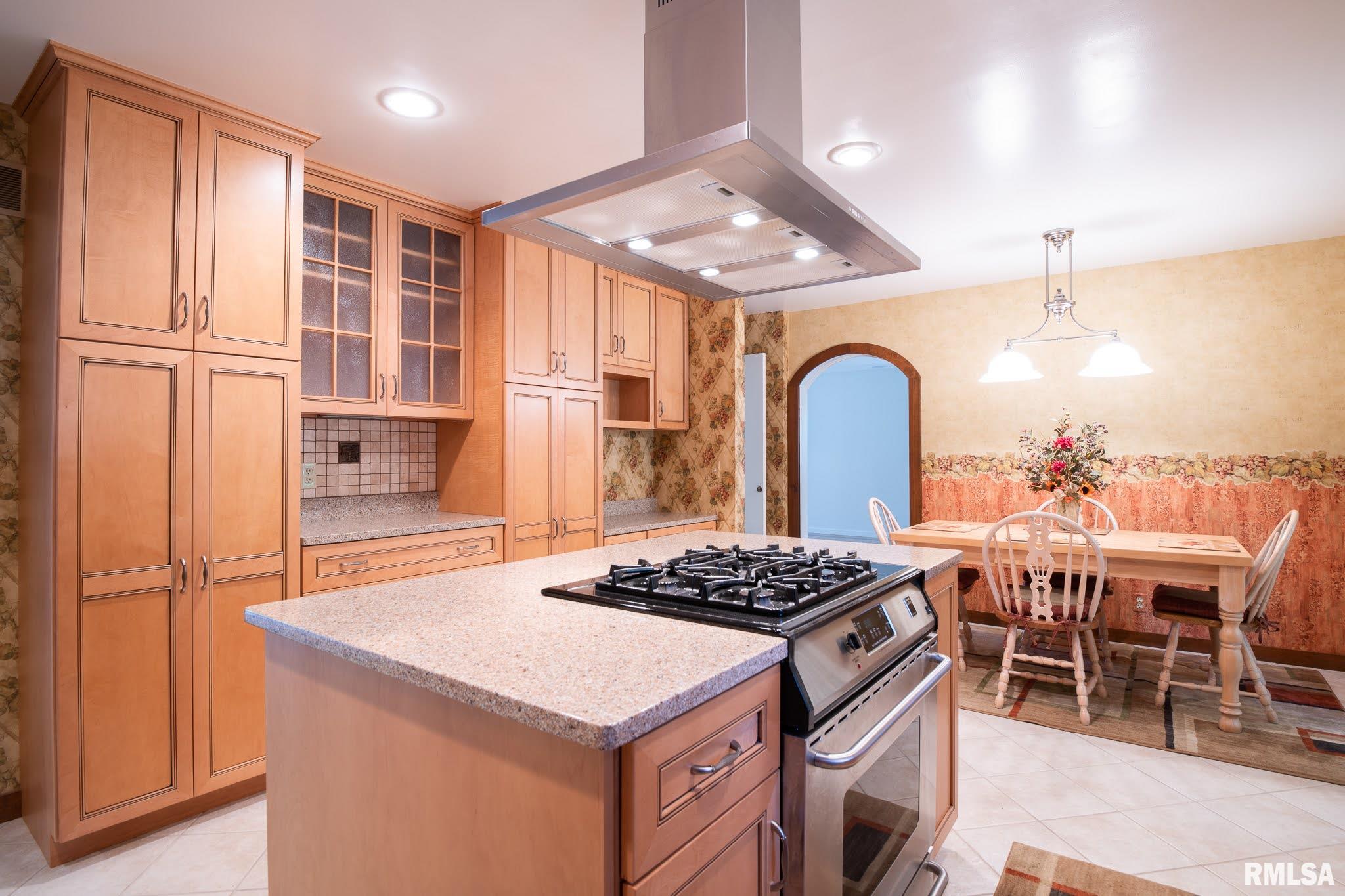 12625 North Colony Road Dunlap, IL 61525 - Photo 13 of 50 Gallery Image 13