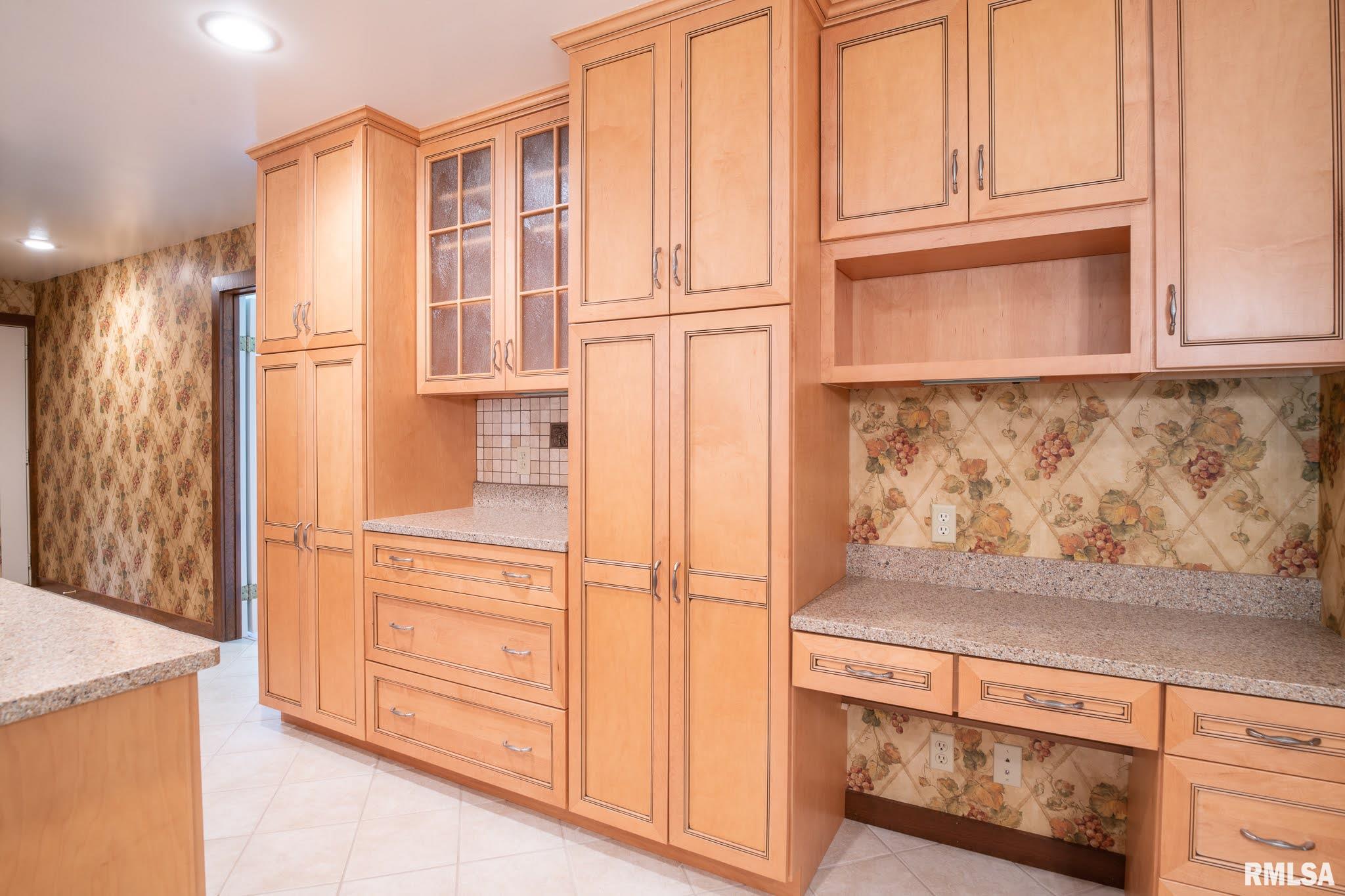 12625 North Colony Road Dunlap, IL 61525 - Photo 14 of 50 Gallery Image 14