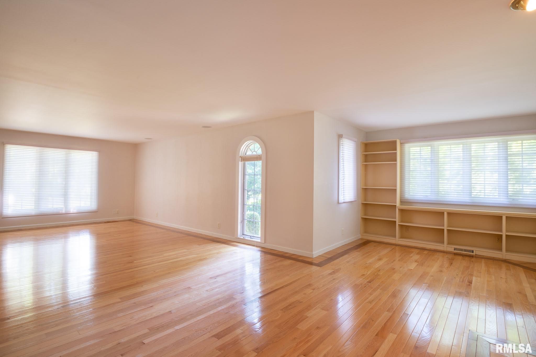 12625 North Colony Road Dunlap, IL 61525 - Photo 20 of 50 Gallery Image 20