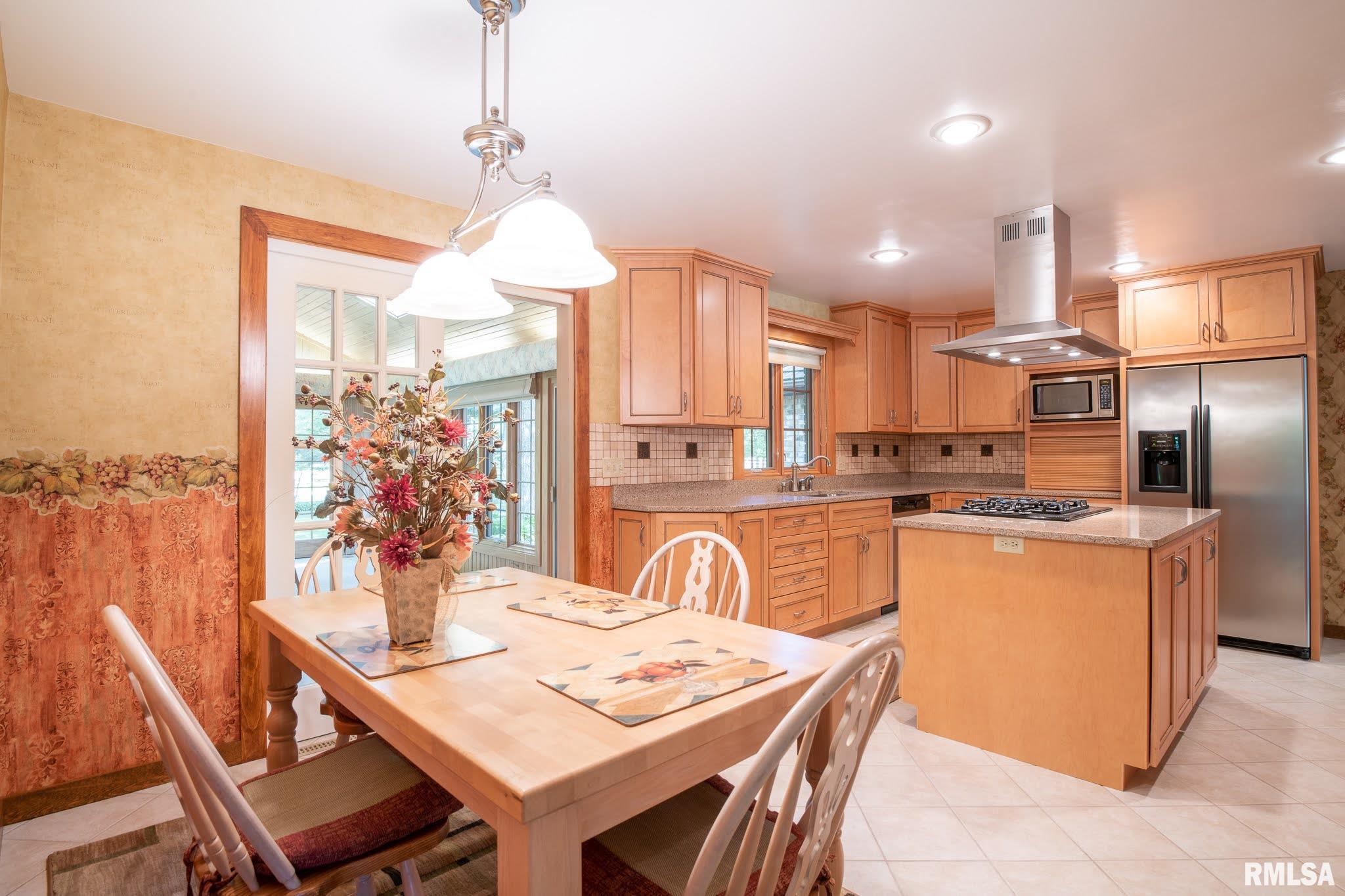 12625 North Colony Road Dunlap, IL 61525 - Photo 9 of 50 Gallery Image 9