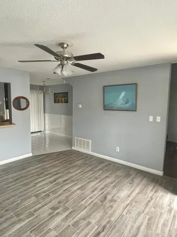 $1,900 | 710 Legion Drive, Unit N5, Destin, FL 32541