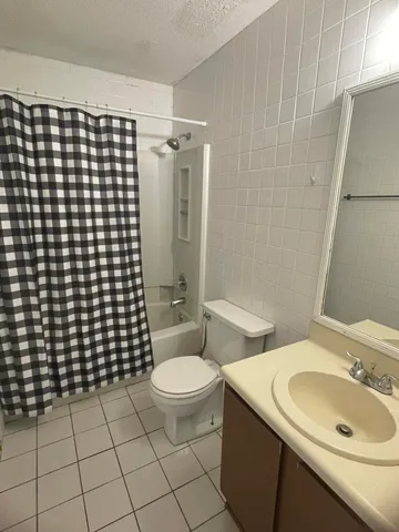 $1,900 | 710 Legion Drive, Unit N5, Destin, FL 32541