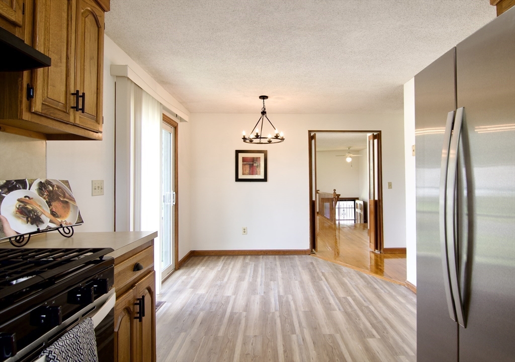 124 Mazarin Street Springfield, MA 01151 - Photo 11 of 42 Gallery Image 11
