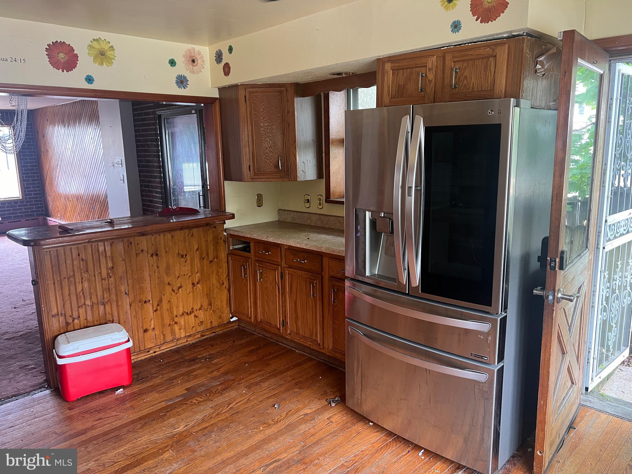 111 Laurel Road Sharon Hill, PA 19079 - Photo 9 of 32 Gallery Image 9