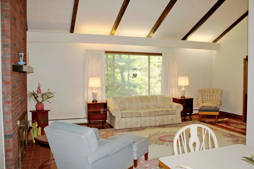 10 Fox Run Road Bedford, MA 01730 - Photo 3 of 23 Gallery Image 3