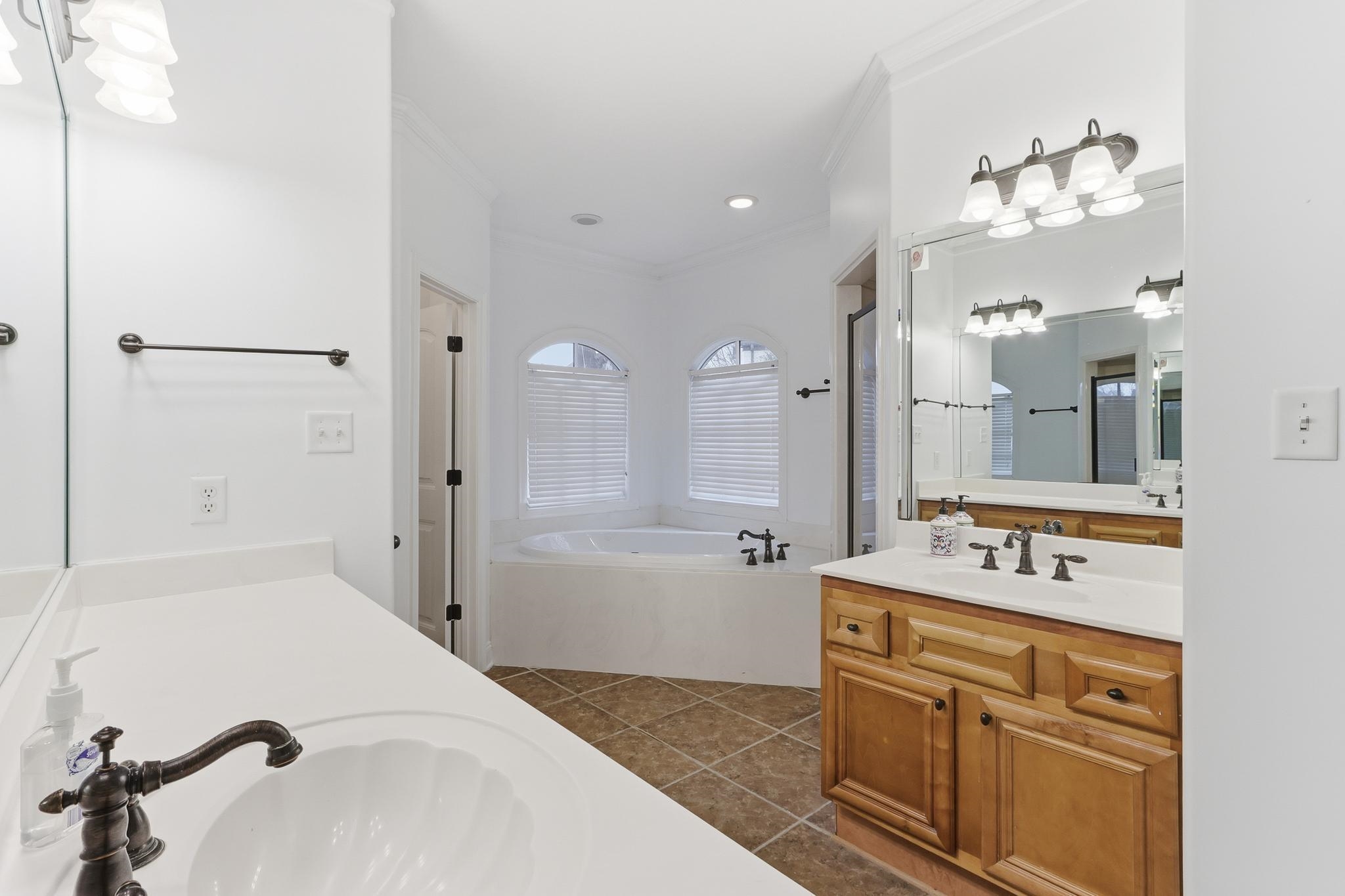 731 Magnolia Garden Cove Collierville, TN 38017 - Photo 18 of 40