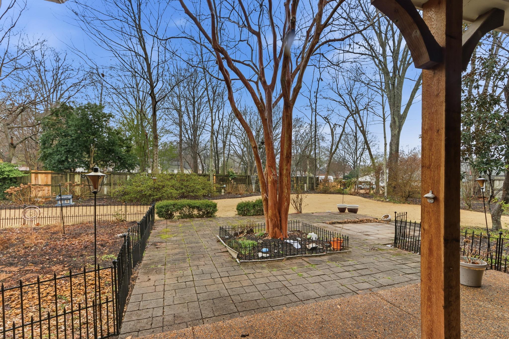 731 Magnolia Garden Cove Collierville, TN 38017 - Photo 36 of 40