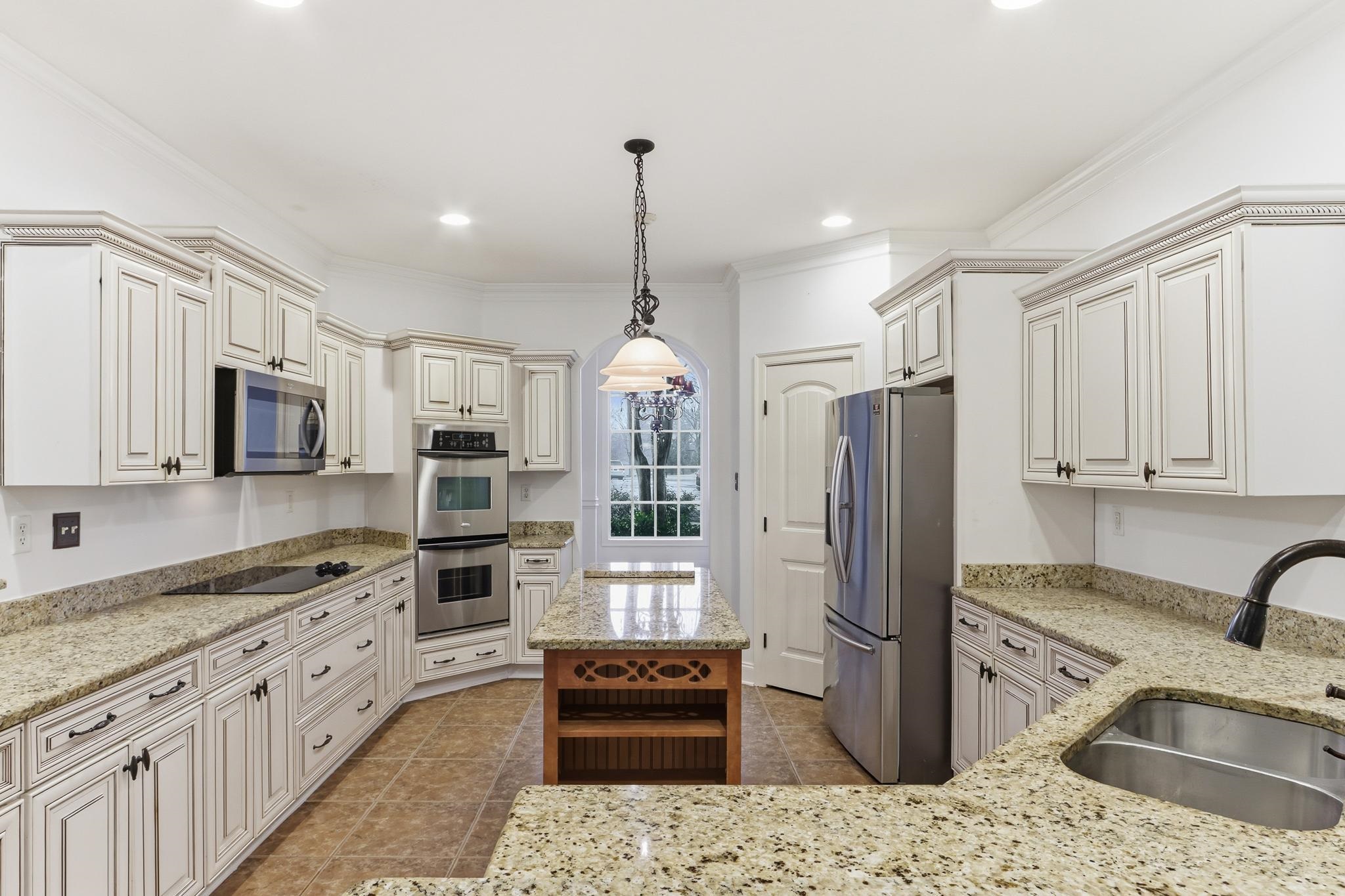 731 Magnolia Garden Cove Collierville, TN 38017 - Photo 8 of 40