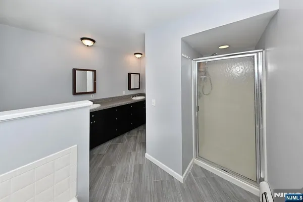 $1,650,000 | 513 Lydia Lane, Wyckoff, NJ 07481