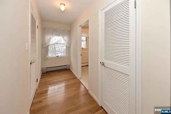 $1,650,000 | 513 Lydia Lane, Wyckoff, NJ 07481