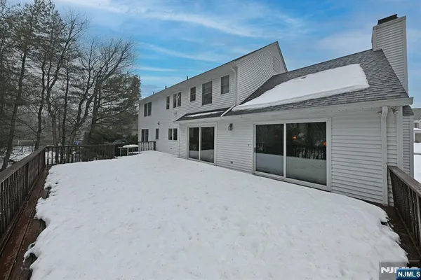 $1,650,000 | 513 Lydia Lane, Wyckoff, NJ 07481