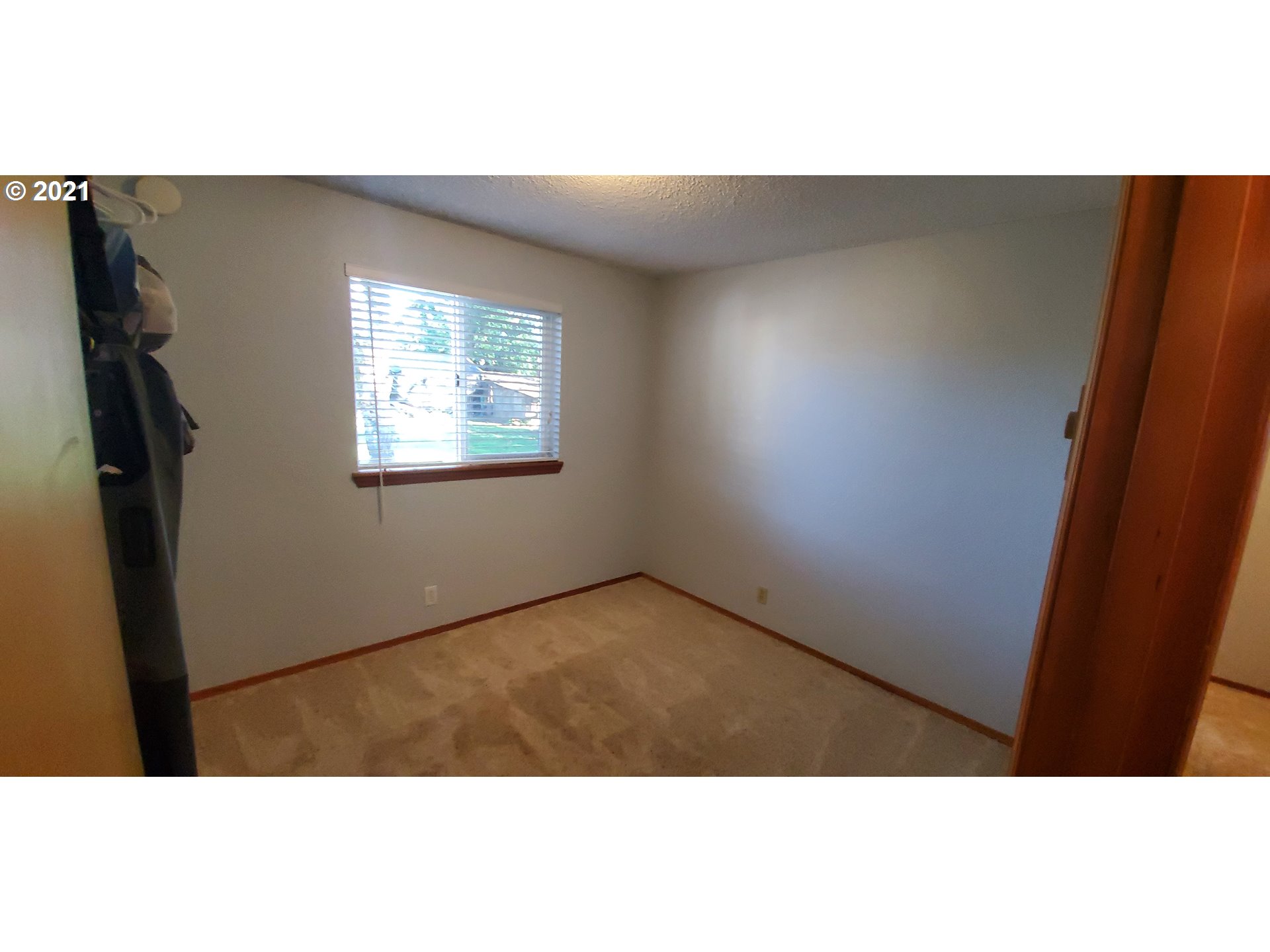 24920 Dunham Road Veneta, OR 97487 - Photo 13 of 17 Gallery Image 13