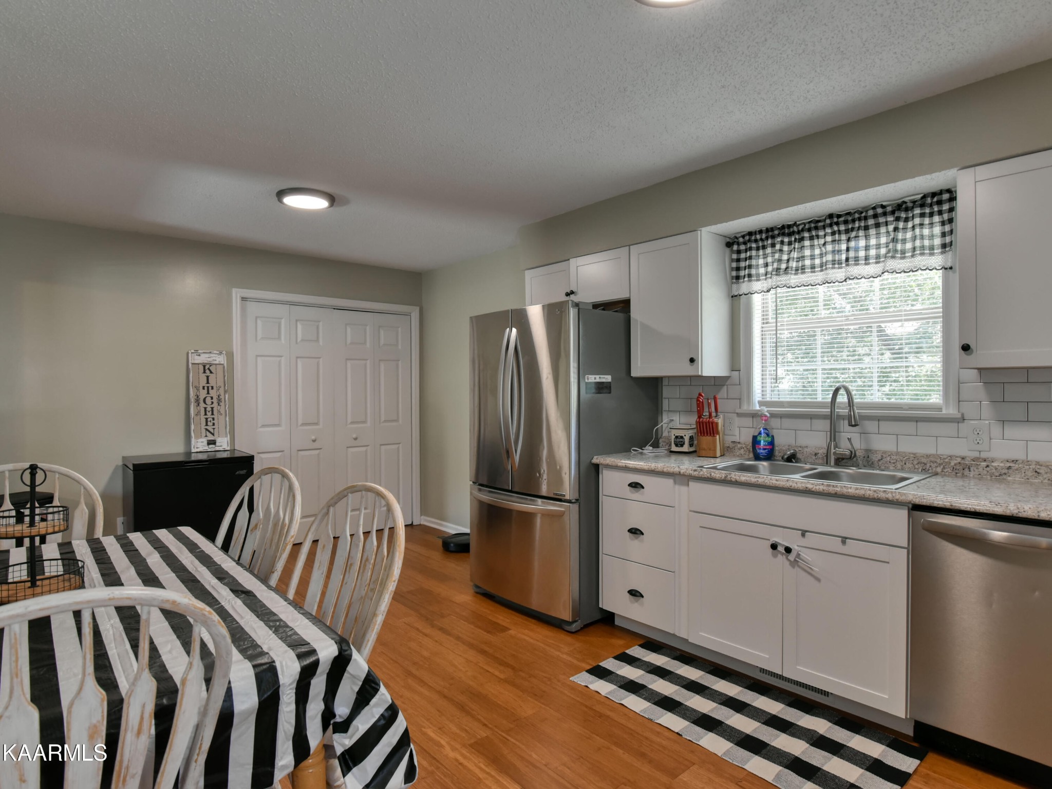 1141 Loop Road La Follette, TN 37766 - Photo 6 of 23