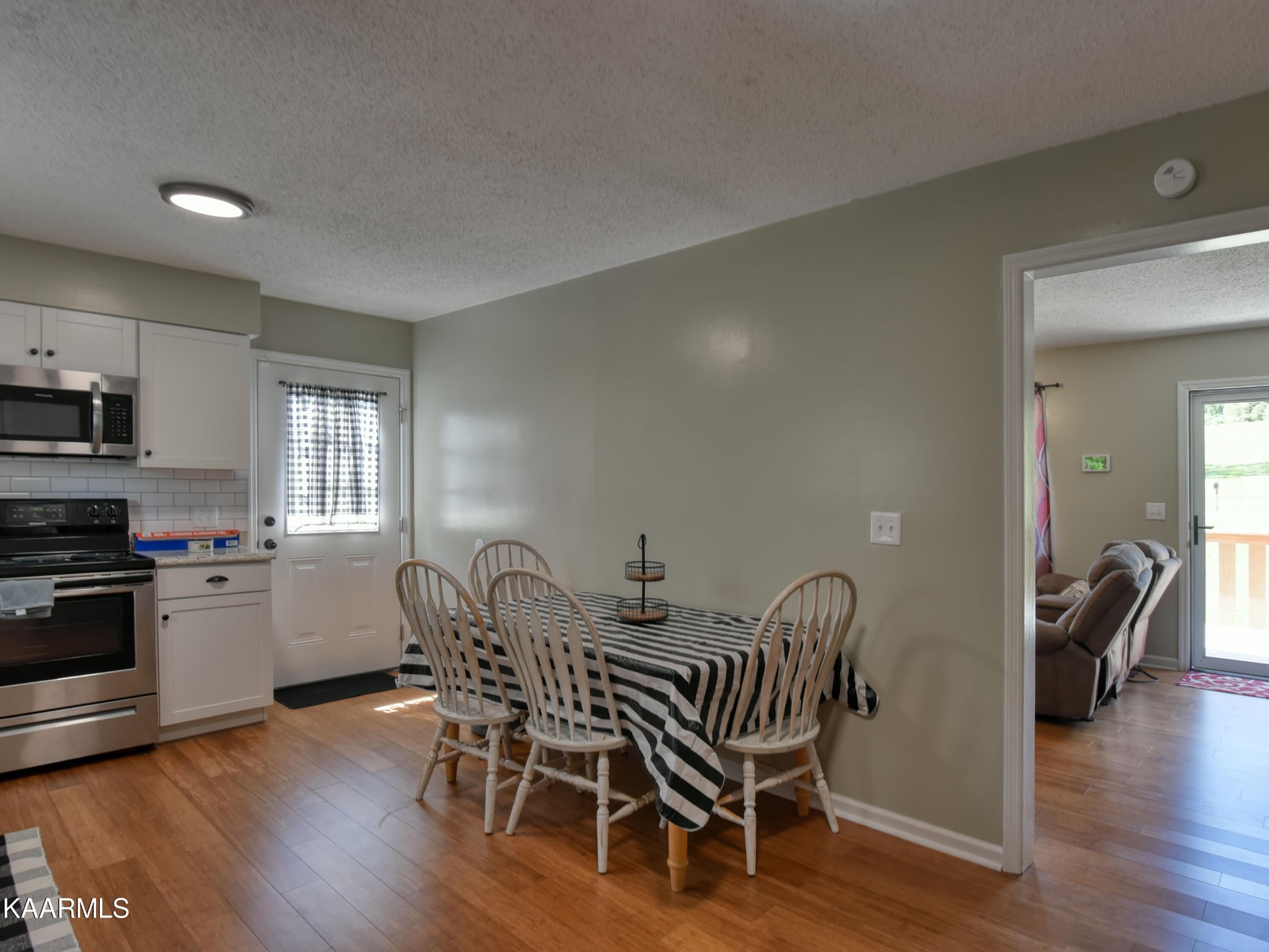 1141 Loop Road La Follette, TN 37766 - Photo 7 of 23