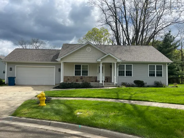 $274,900 | 113 Beacon Ridge Drive, Battle Creek, MI 49017