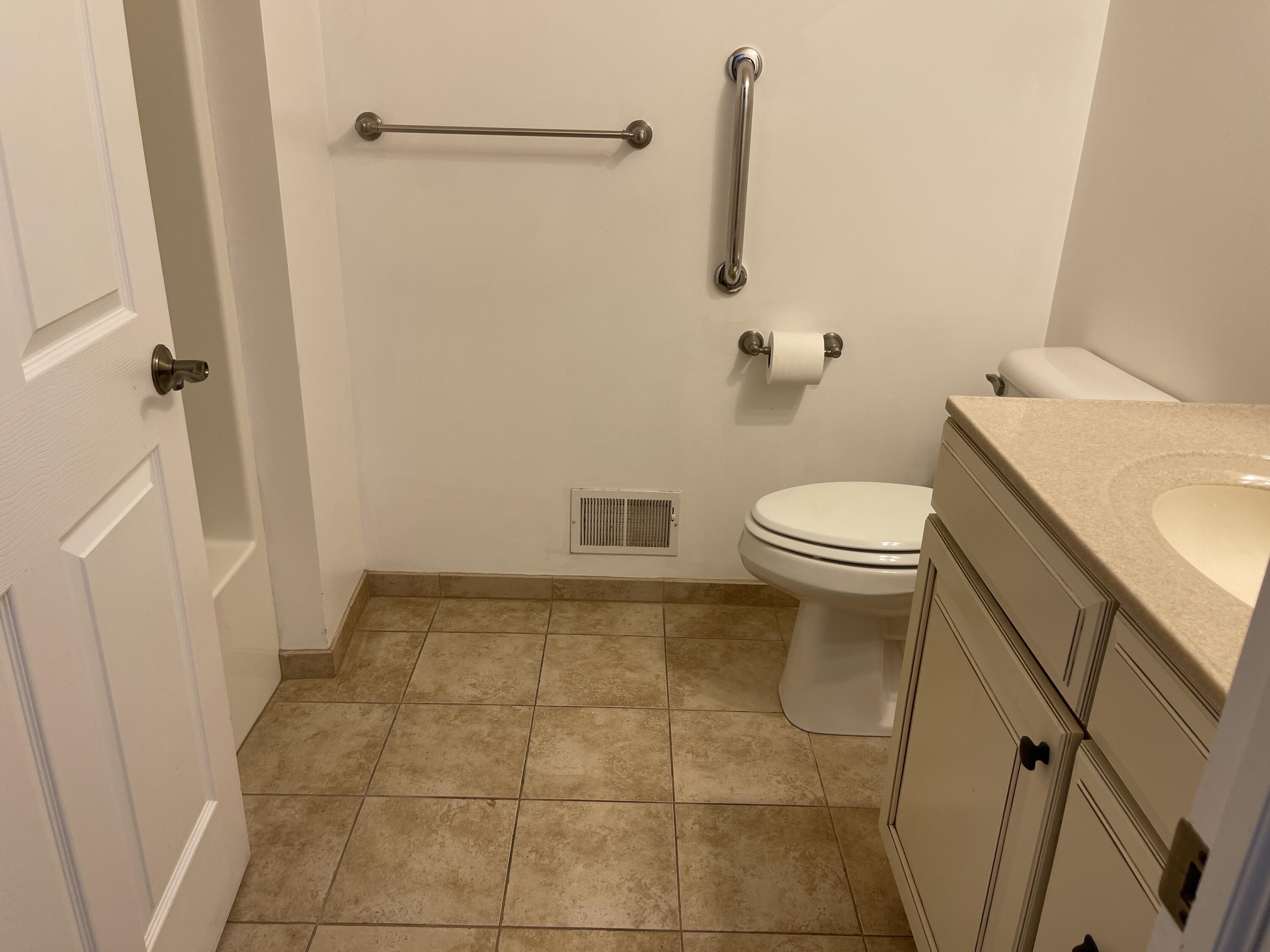 113 Beacon Ridge Drive Battle Creek, MI 49017 - Photo 25 of 53 IMG_5623