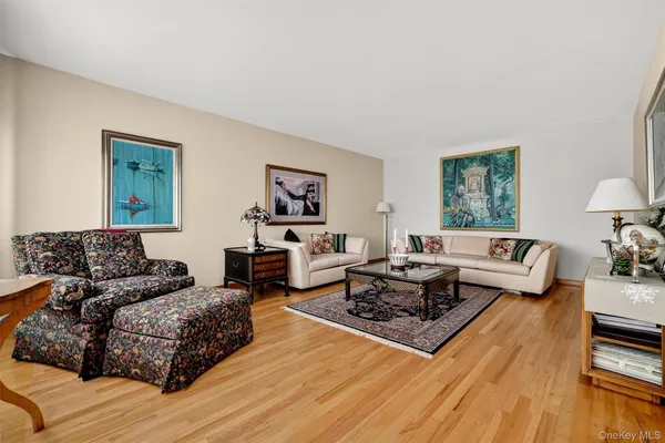 $1,289,000 | 3 Georgia Lane, Croton-on-Hudson, NY 10520