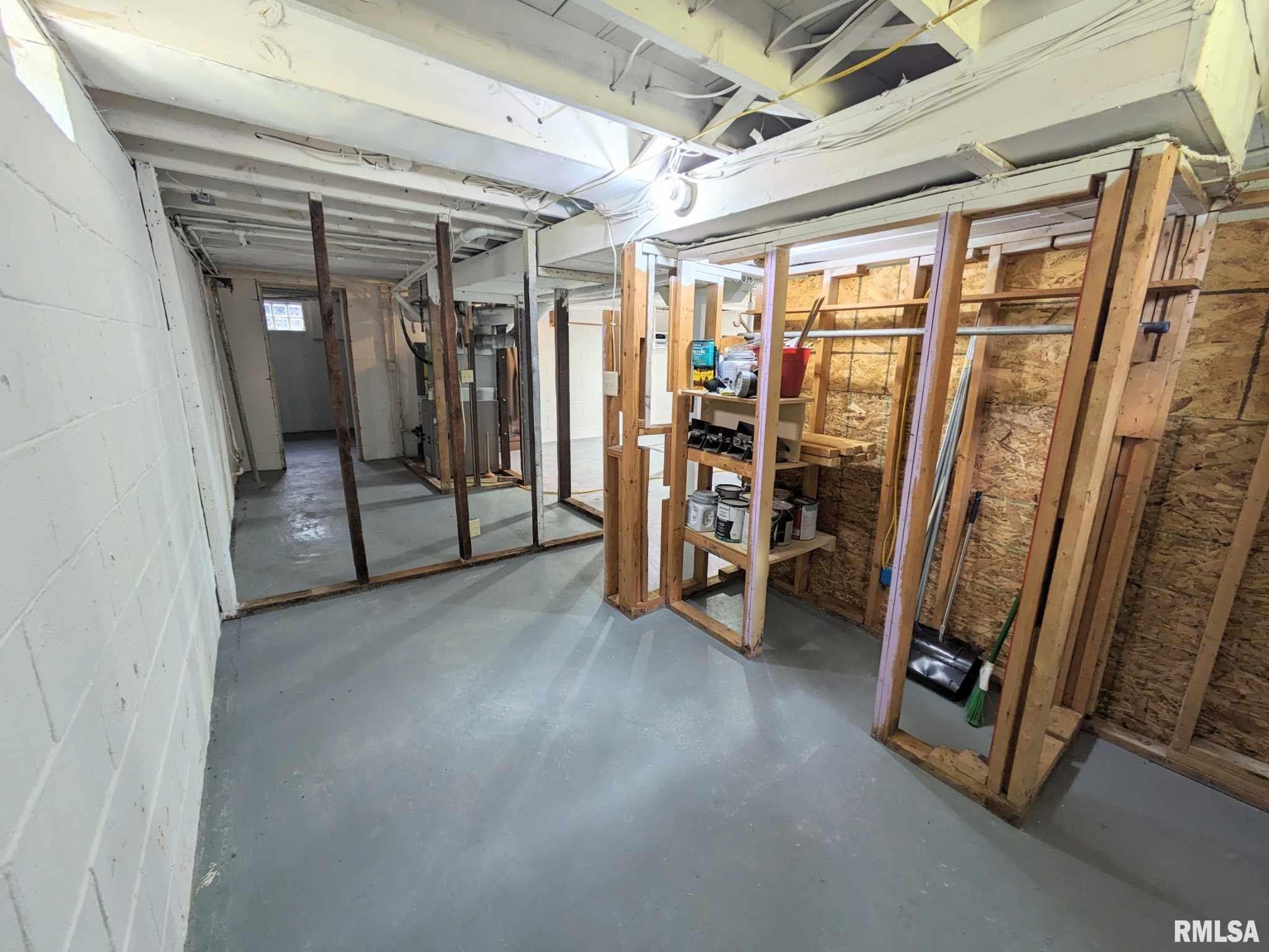 901 Sheridan Road Pekin, IL 61554 - Photo 32 of 37 Gallery Image 32