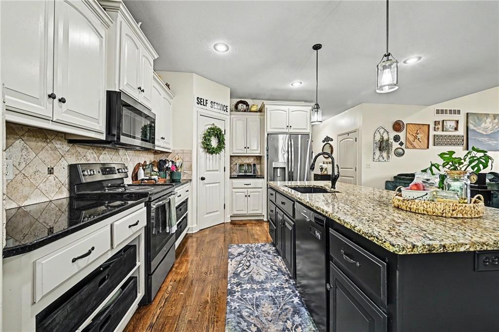 14975 Interurban Road Platte City, MO 64079 - Photo 11 of 51