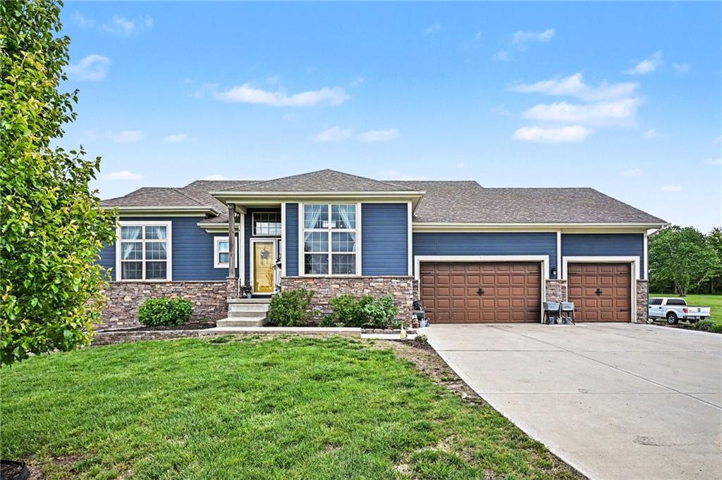 14975 Interurban Road Platte City, MO 64079 - Photo 2 of 51